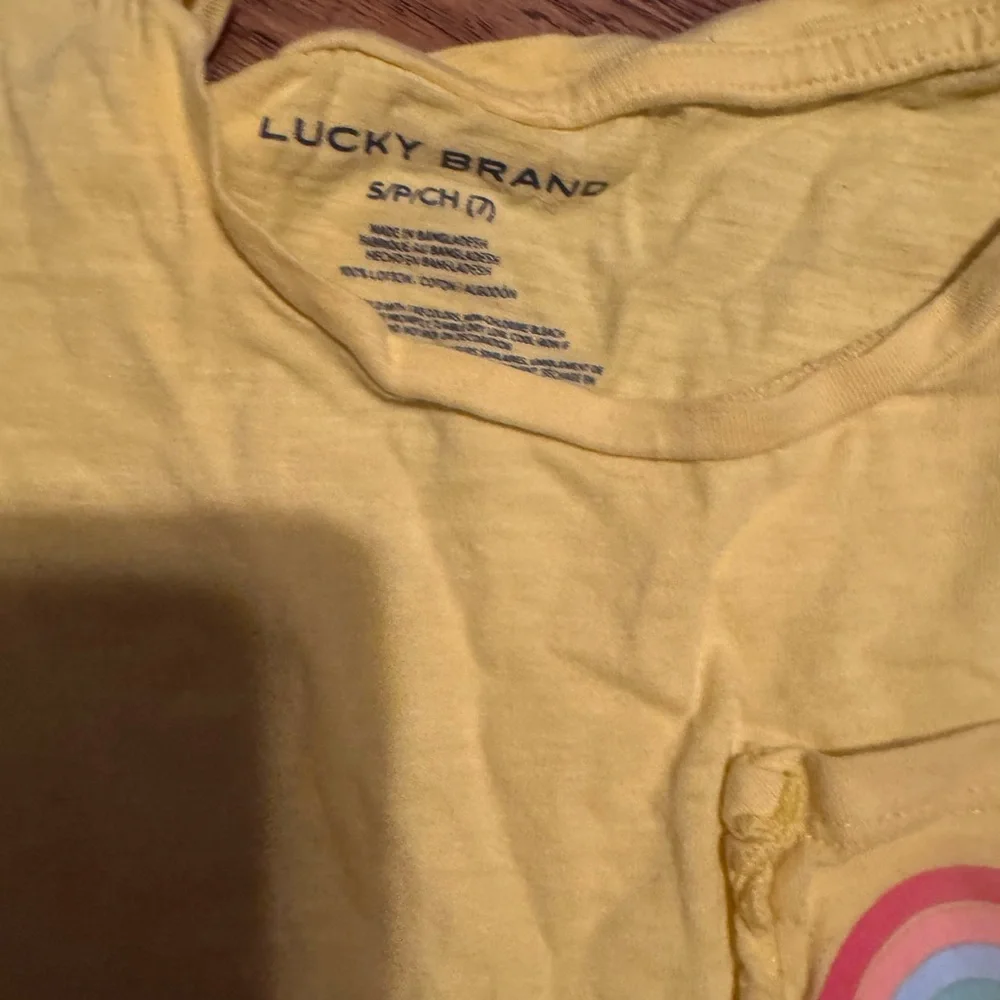 Girls lucky brand just smile tee 7/8 pastel shorts